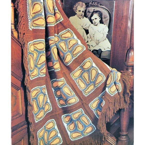 Crochet Patterns Afghans Blankets Throws Beanies Slouchy Hat Mixed Lot of 12 - Picture 9 of 12